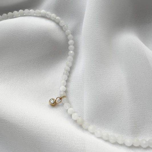 Collier Moon
