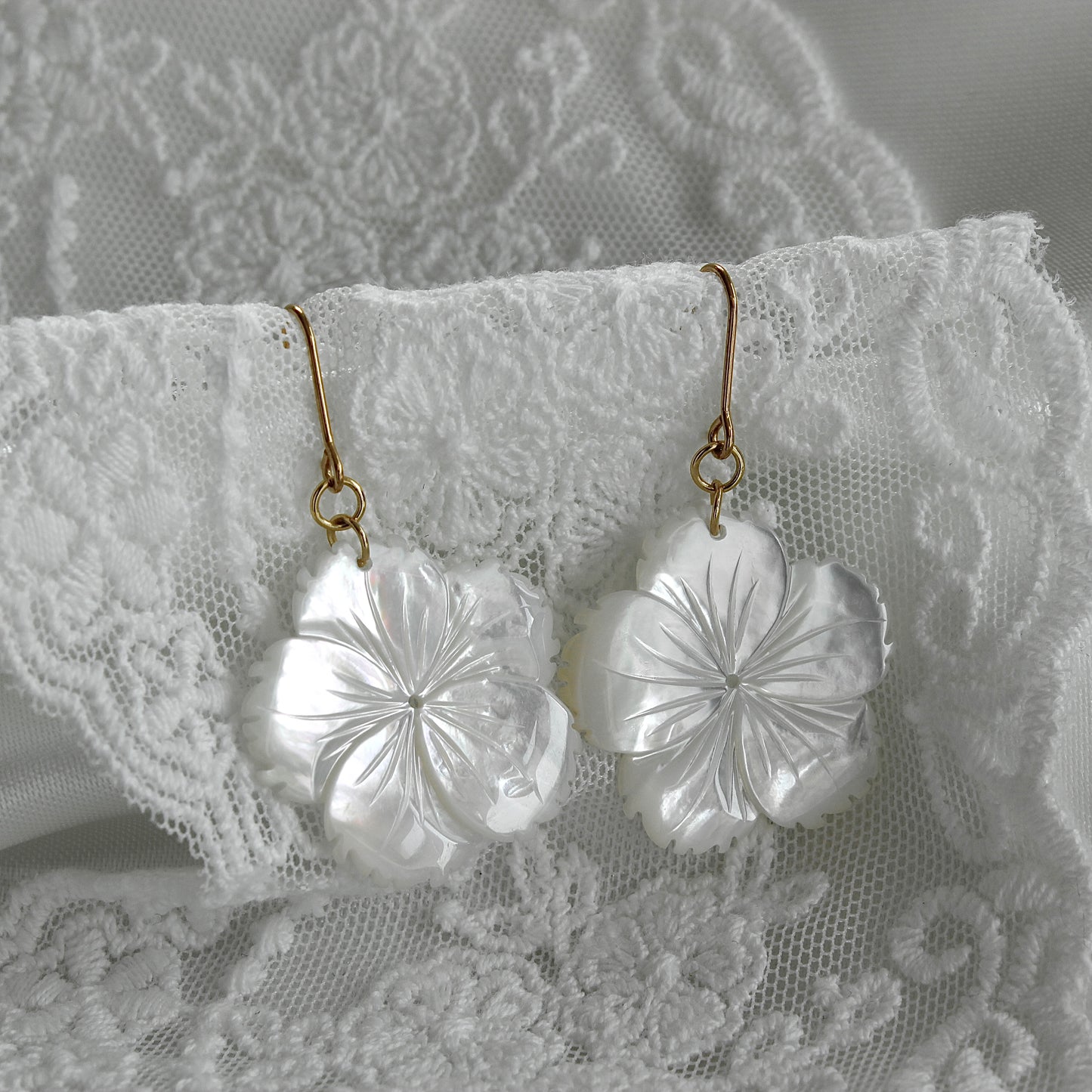 Boucles d’oreilles Églantine