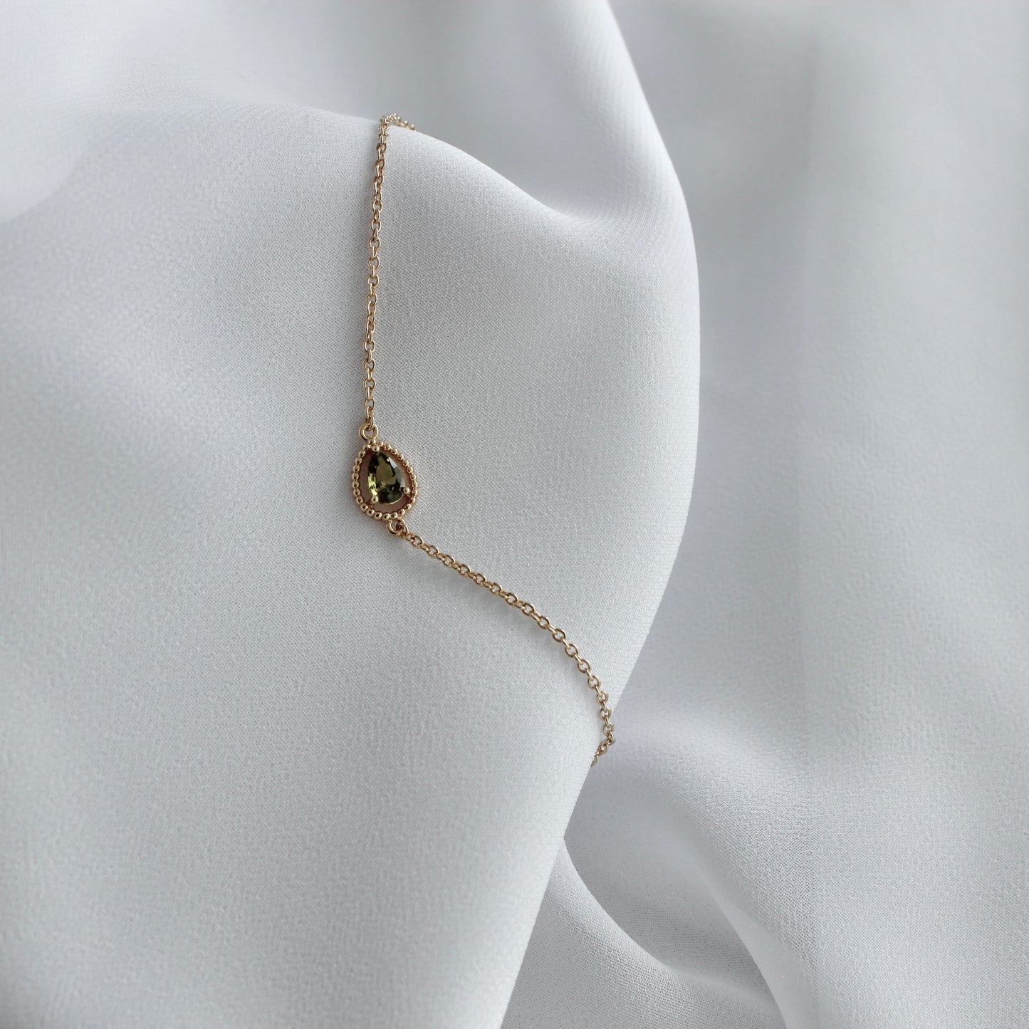 Bracelet Line